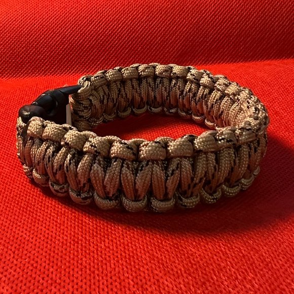 Tan and Black XL Paracord Bracelet 10.5 Inches - Picture 4 of 4